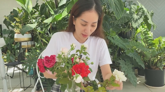 Nhà Phan Hiển - Khánh Thi có vườn cây tiền tỷ, nhiều cây đột biến “đếm lá tính tiền”