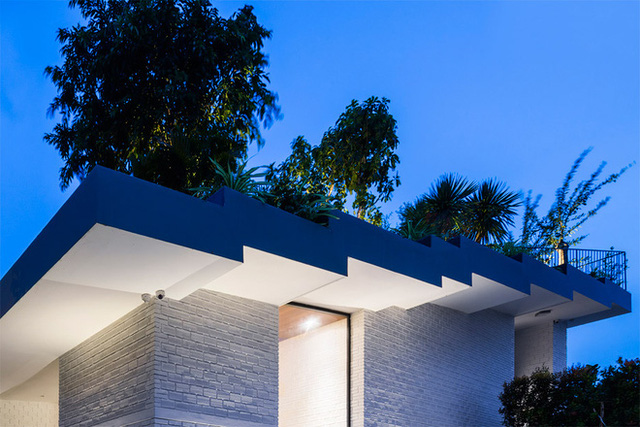 Thêm một công trình đỉnh cao của KTS Võ Trọng Nghĩa: Ngôi nhà với ruộng bậc thang trên mái, ngắm mà phải thốt lên ờ mây zing  